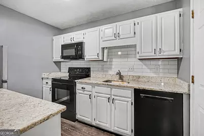 4004 Woodridge Way, Tucker, GA 30084 - Photo 9