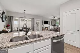 74 Medallion Park, Newnan, GA 30265 - Photo 11