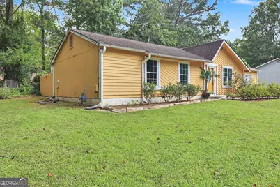 9018 Huntwood Lane, Riverdale, GA 30274 - Photo 3