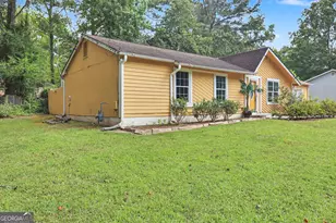 9018 Huntwood Ln, Riverdale, GA 30274 - Photo 3