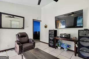 9018 Huntwood Ln, Riverdale, GA 30274 - Photo 5