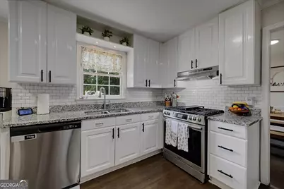 861 Lagoon Court, Stone Mountain, GA 30083 - Photo 15