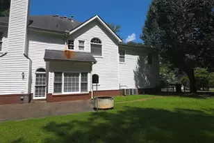 5770 Orouke Rd, Sugar Hill, GA 30518 - Photo 19