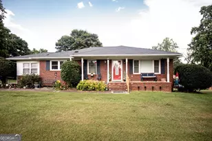 335 Robert Hardeman Rd, Winterville, GA 30683 - Photo 1