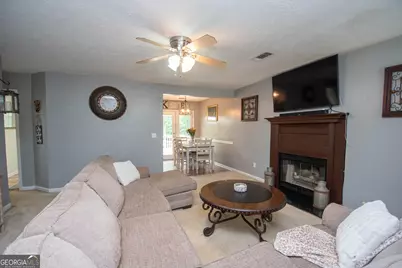 195 Pinewood Drive, Senoia, GA 30276 - Photo 7