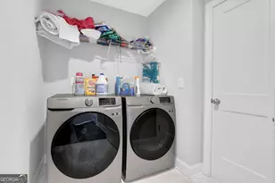 25 Sudderth St, Buford, GA 30518 - Photo 27