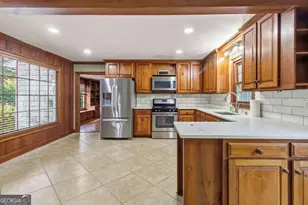 1367 Lansdowne Ct SW, Marietta, GA 30008 - Photo 17