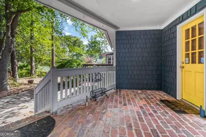 1367 Lansdowne Court SW, Marietta, GA 30008 - Photo 9