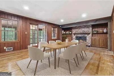 1367 Lansdowne Court SW, Marietta, GA 30008 - Photo 5
