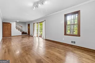1367 Lansdowne Ct SW, Marietta, GA 30008 - Photo 11