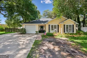203 Glen Mdws Cir, Brunswick, GA 31523 - Photo 3