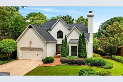 4499 Dobbs Crossing, Marietta, GA 30068 - Photo 3