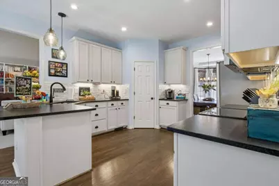 2690 Chandler Grove Court, Buford, GA 30519 - Photo 19