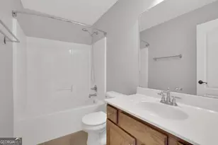 4100 Lake Pass Ln, Suwanee, GA 30024 - Photo 17