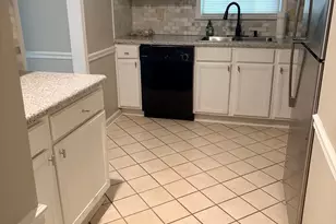 212 W Highland Ave, Monroe, GA 30655 - Photo 3