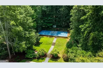 216 Pineland Road NW, Atlanta, GA 30342 - Photo 73
