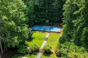 216 Pineland Rd NW, Atlanta, GA 30342 - Photo 73