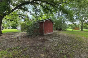 9 S College St, Claxton, GA 30417 - Photo 19