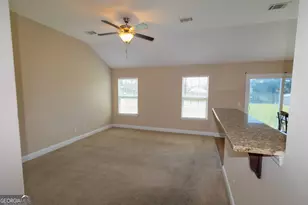 612 Hampstead Ave, Statesboro, GA 30458 - Photo 3