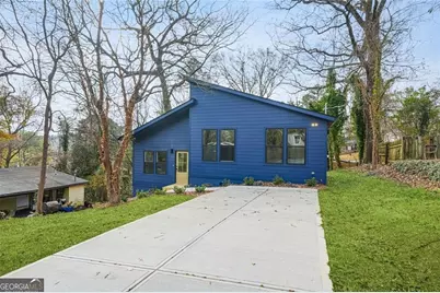 1674 Mary George Avenue NW, Atlanta, GA 30318 - Photo 3