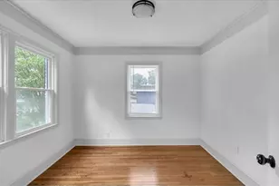 3746 Myrtle St, College Park, GA 30337 - Photo 9