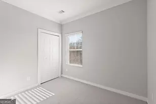 2017 Ocean Dr, Atlanta, GA 30318 - Photo 23