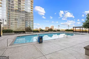 400 W Peachtree St NW, Atlanta, GA 30308 - Photo 27