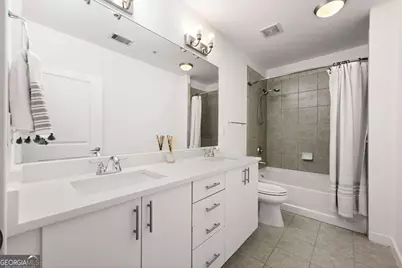 400 W Peachtree Street NW #2011, Atlanta, GA 30308 - Photo 17