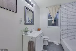 647 Alfred Rd NW, Atlanta, GA 30331 - Photo 9