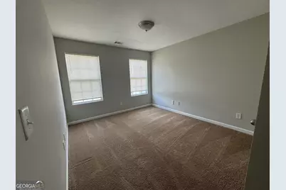 262 Village Drive, Loganville, GA 30052 - Photo 9
