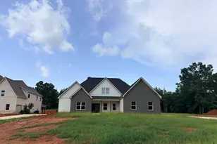 901 Stalling Rd, Senoia, GA 30276 - Photo 1
