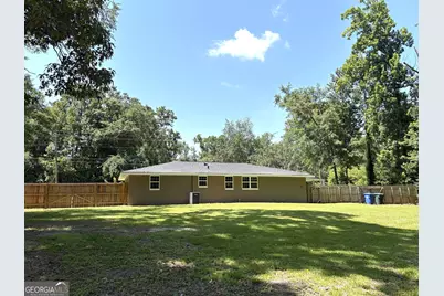 228 Hobbins Drive, Dublin, GA 31021 - Photo 17