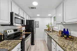 6900 Roswell Rd, Atlanta, GA 30328 - Photo 9