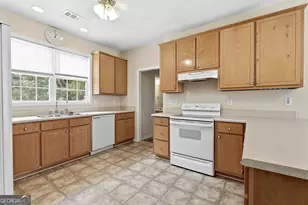 1080 Hunter Rd, Williamson, GA 30292 - Photo 15