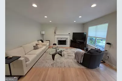 100 Bedford Forrest Dr, Sharpsburg, GA 30277 - Photo 5