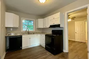 2744 Fairlane Dr SE, Atlanta, GA 30354 - Photo 9