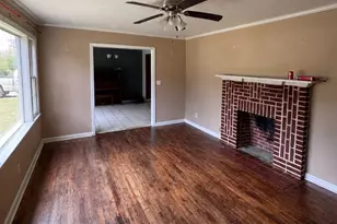 626 Sycamore St, Swainsboro, GA 30401 - Photo 5