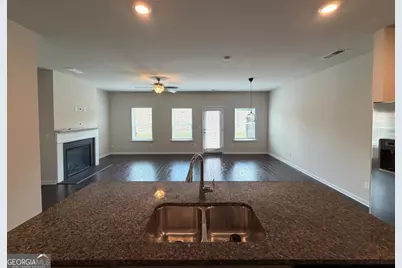 7091 Gladstone Circle, Lithonia, GA 30038 - Photo 5