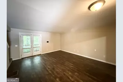 897 S Indian Creek Drive, Stone Mountain, GA 30083 - Photo 5