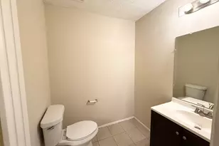 897 S Indian Creek Dr, Stone Mountain, GA 30083 - Photo 13