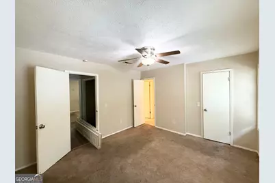 897 S Indian Creek Drive, Stone Mountain, GA 30083 - Photo 15