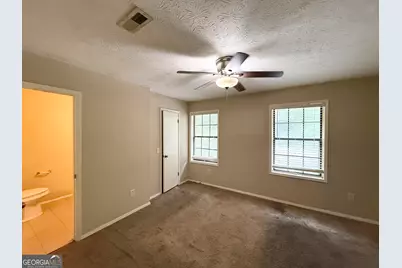 897 S Indian Creek Drive, Stone Mountain, GA 30083 - Photo 17