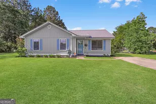 1692 NE Lee Pl, Ludowici, GA 31316 - Photo 1