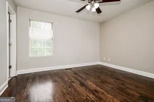 6155 Raleigh Oaks Ct, Lithonia, GA 30058 - Photo 11