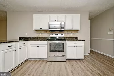 5899 Heritage Park Trail, Lithonia, GA 30058 - Photo 7
