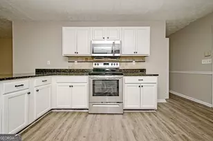 5899 Heritage Park Trail, Lithonia, GA 30058 - Photo 7