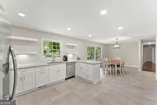599 Holly Dr, Gainesville, GA 30501 - Photo 29