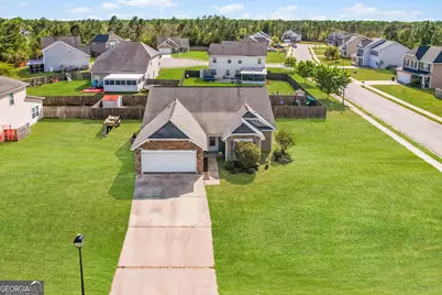 1055 Marne Boulevard, Hinesville, GA 31313 - Photo 1