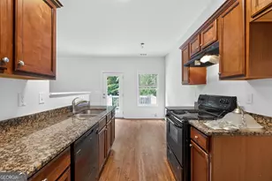 6385 Shadow Square, Lithonia, GA 30058 - Photo 11