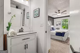 4952 Parkwest Dr, Stone Mountain, GA 30088 - Photo 17